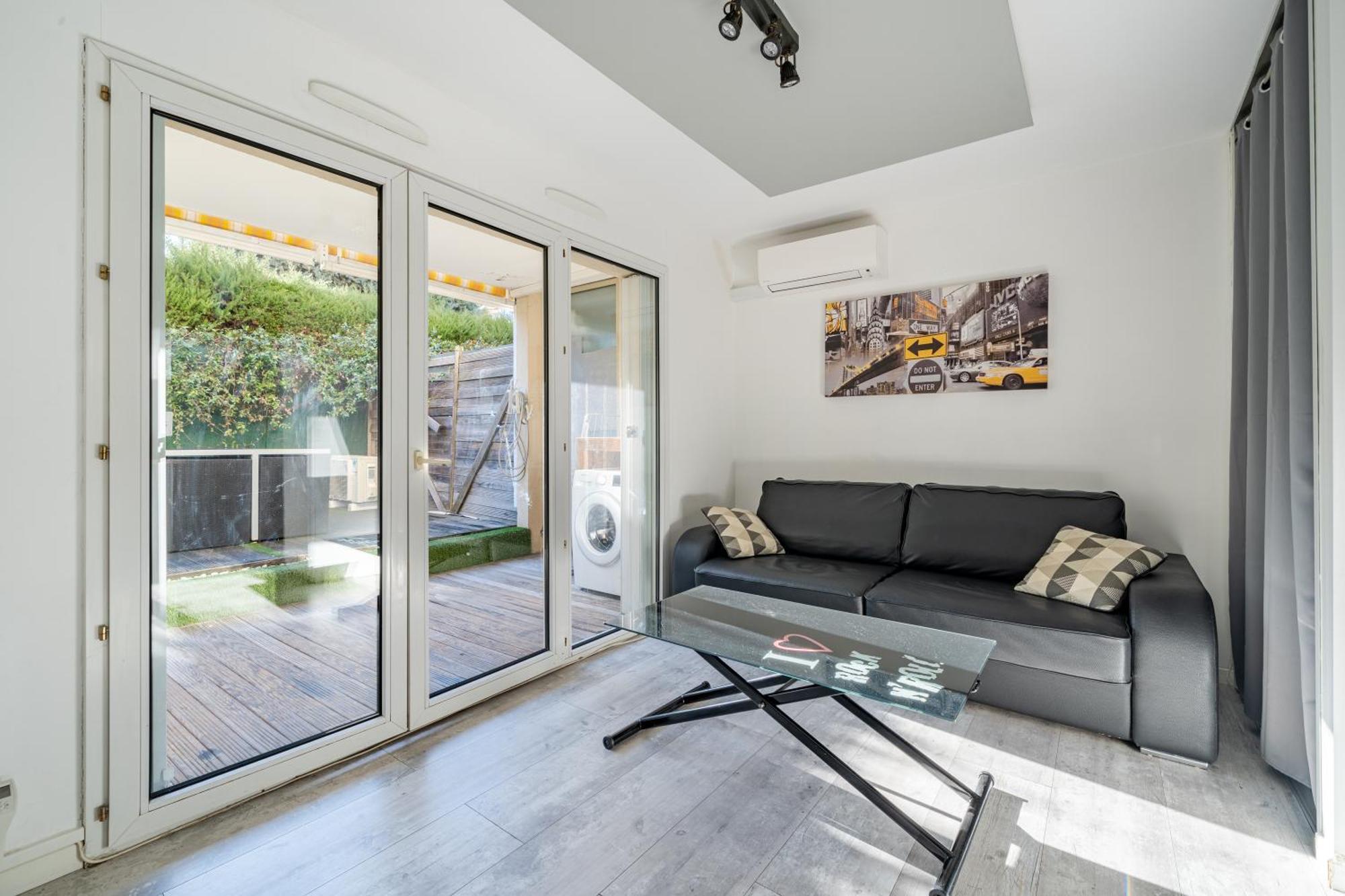 Charmant Studio Cagnes-sur-Mer Exteriör bild